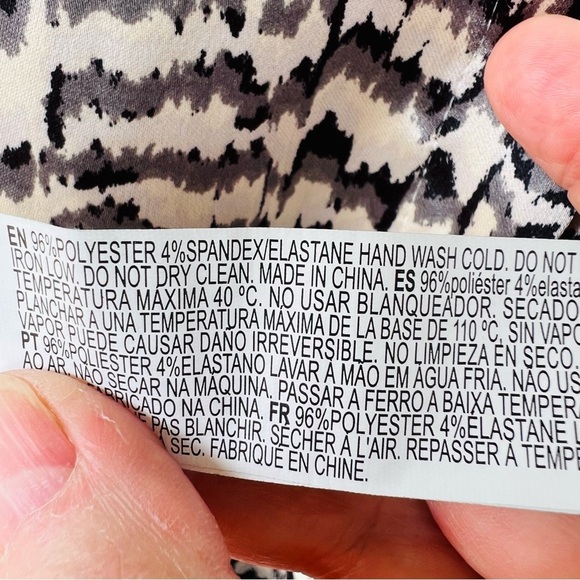 Forever 21 Oversized Abstract Shirt Long Sleeve Silky Black Gray Cream SZ LARGE - Picture 8 of 11